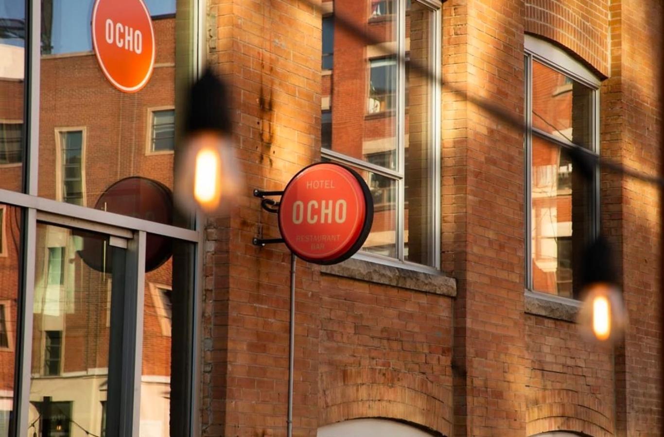 Hotel Ocho Toronto Esterno foto